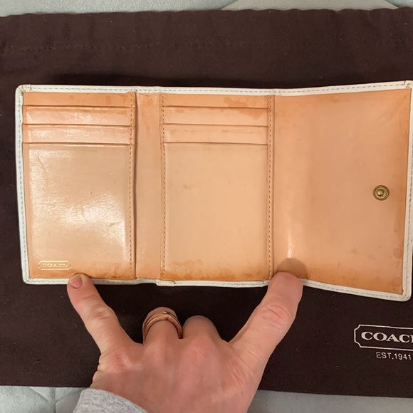 Coach Monogram Poppy wallet - Picture 9 of 14